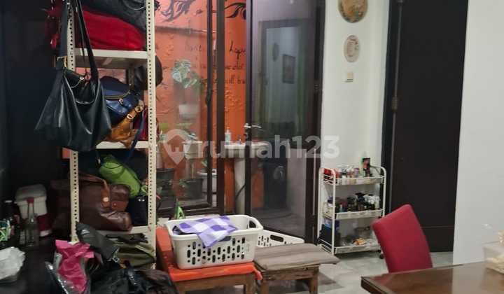 Rmh Minimalis Lt.160 M2 Hrg Sangat Menarik di Legenda Wisata 2