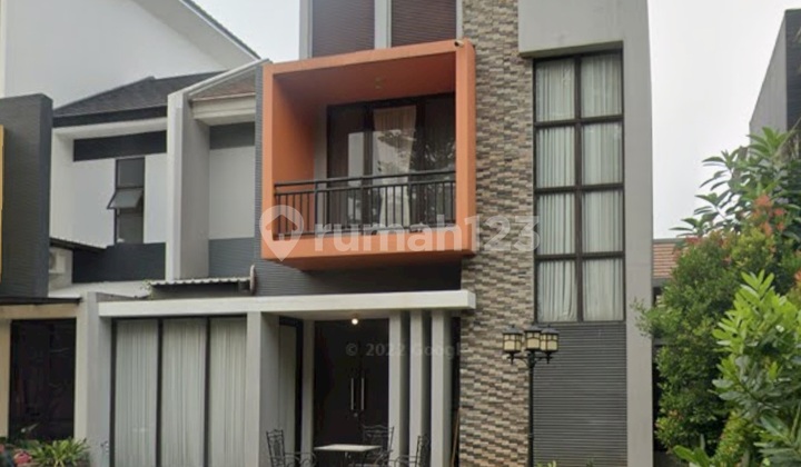Rumah Depan Taman, Semi Furnished - Legenda Wisata Cibubur 1