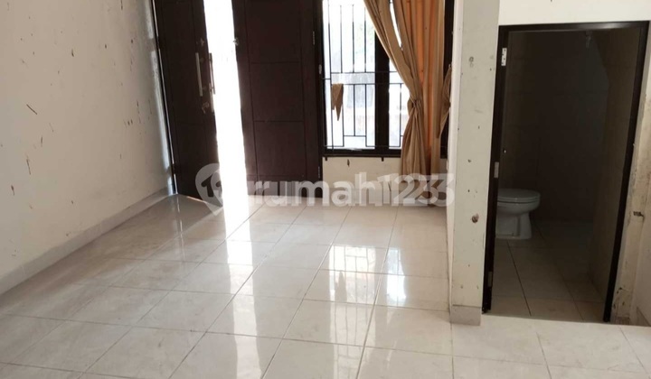 Below Market Sale, 220m Land House Facing Boulevard Street 2