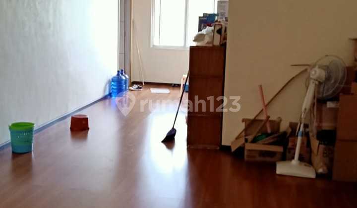 FOR SALE 2 ADJOINED SHOP HOUSES IN PASAR SEGAR BALAIKPAPAN BARU BB - ER