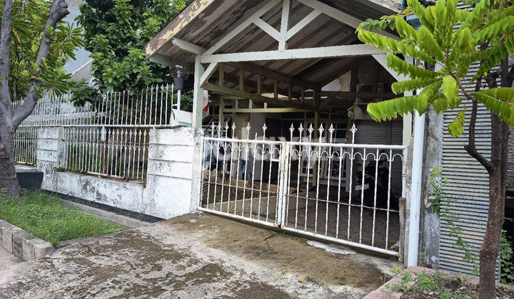 JUAL CEPAT RUMAH TAMAN  NGINDEN INTAN TIMUR ROW 4 MOBIL