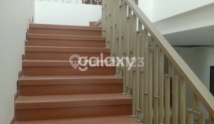 SEWA RUMAH BARU NIRWANA EXCEKUTIF CC ( BANGUNAN KOKOH STRUKTUR SNI ) 2
