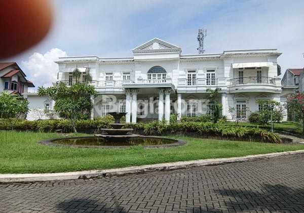 Rumah Siap Tinggal Dengan Taman Yang Asri Rumah Bagus SHM 1