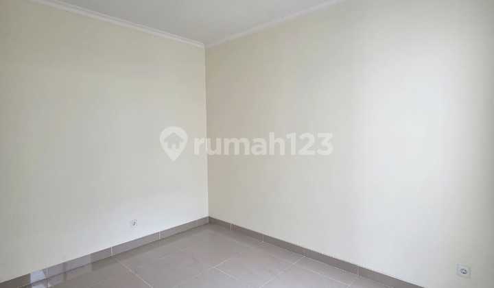 Dijual Rumah Rapih Siap Huni di Agnesi Gading Serpong 2