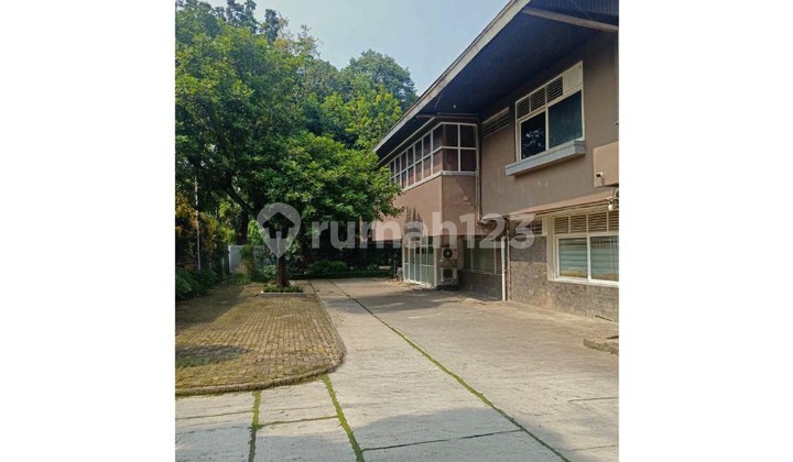 Gedung Kantor SHM Super Strategis Kebayoran Baru Jakarta Selatan Gedung Kantor SHM Super Strategis Kebayoran Baru Jakarta Selatan