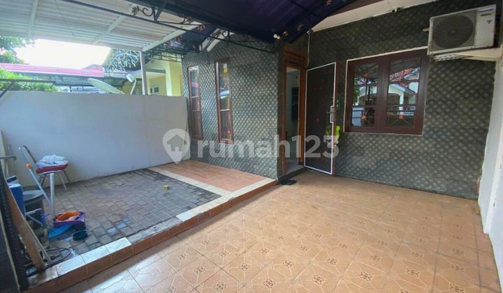 2-Story House 4 Bedrooms in Metland Menteng Flood-Free 2