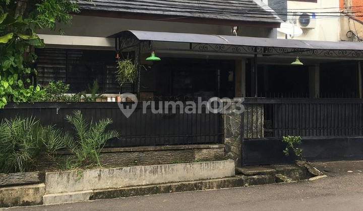 Rumah Nyaman Strategis Tebet Jakarta Selatan