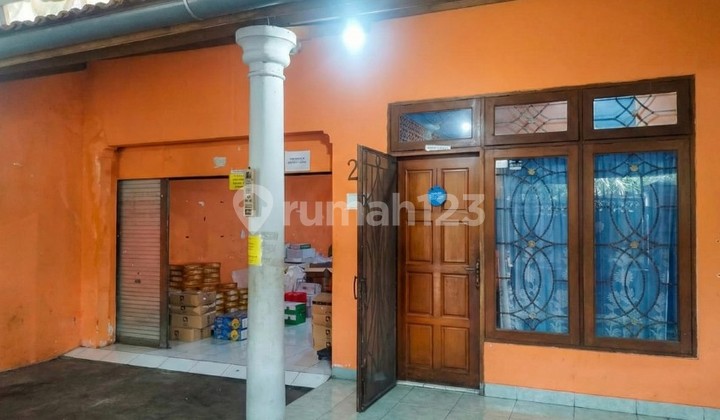 House by the Main Road Suitable for Business or Office 2