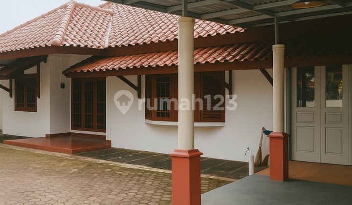 Rumah Luas Posisi Pinggir Jalan Utama Jual Hitung Tanah Pondok Kelapa Rumah Luas Posisi Pinggir Jalan Utama Jual Hitung Tanah Pondok Kelapa