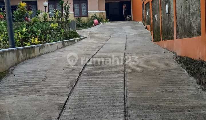 Dijual Rumah Villa Kolam Renang Lingkungan Asri Sejuk Bebas Banjir Aman