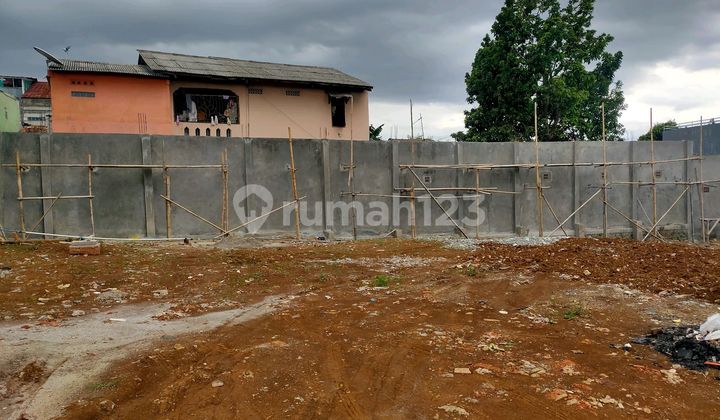 Land for Rent in the City Center Near 2 Toll Gates, 2-Lane Road, Suitable for Culinary Business, etc. Land for Rent in the City Center Near 2 Toll Gates, 2-Lane Road, Suitable for Culinary Business, etc.