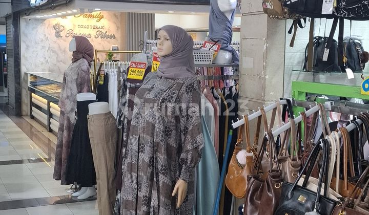 For Sale: Shophouse in Bogor City Center, Near Bogor City Center, Busy with Visitors, Flood-Free. 2