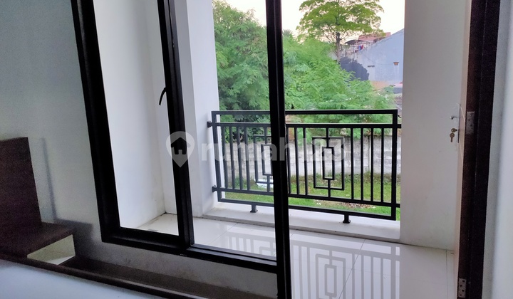 Dijual Rumah Baru Dalam Kota di Pusat Kuliner Dekat Kebun Raya 2