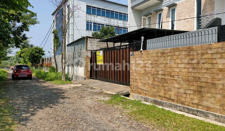 For Rent Large House Near Sentul Toll Road With Swimming Pool