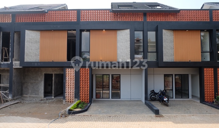 Dijual Rumah Baru Modern 3 Lantai Dalam Cluster Di Cikeas Cibubur Dekat Tol Jagorawi Km 19 1