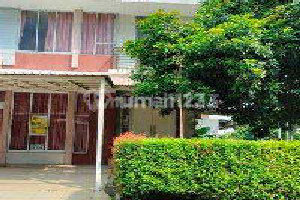 Victoria Garden 2-Story House So Beautiful 2