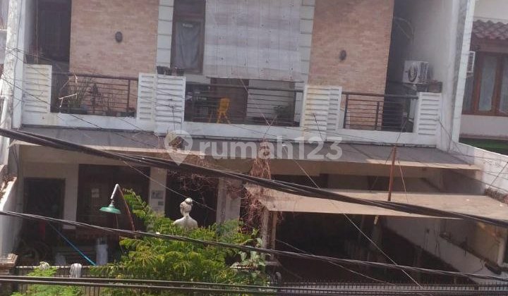 Rumah Cibubur Indah 2 Lantai Siap Huni