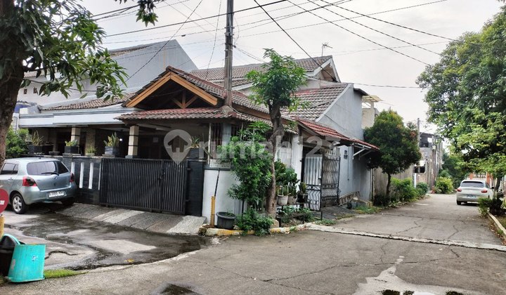 Rumah Wisma Asri Siap Huni 1,5 Lantai, Dijual Cepat