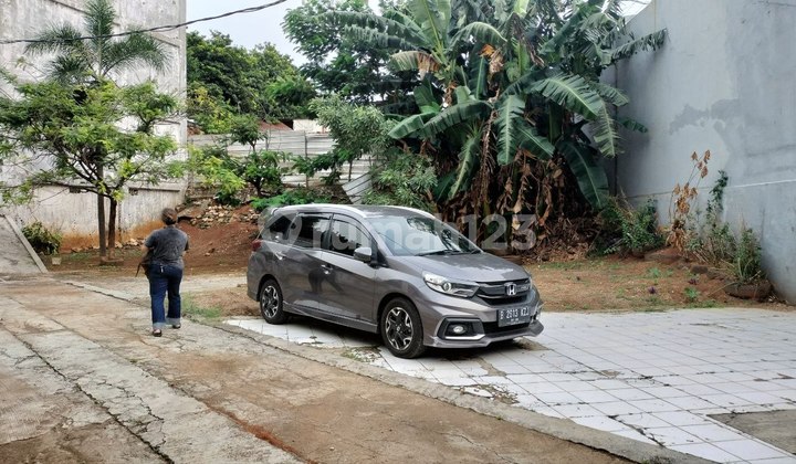 Rumah Dengan Tanah Super Luas Di Pekayon 2