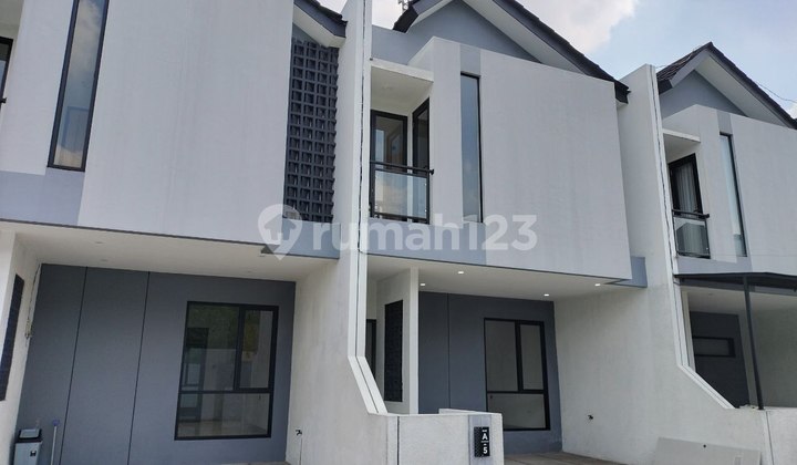 Arkha Town House, Rumah Baru Dan Siap Huni Di Galaxy