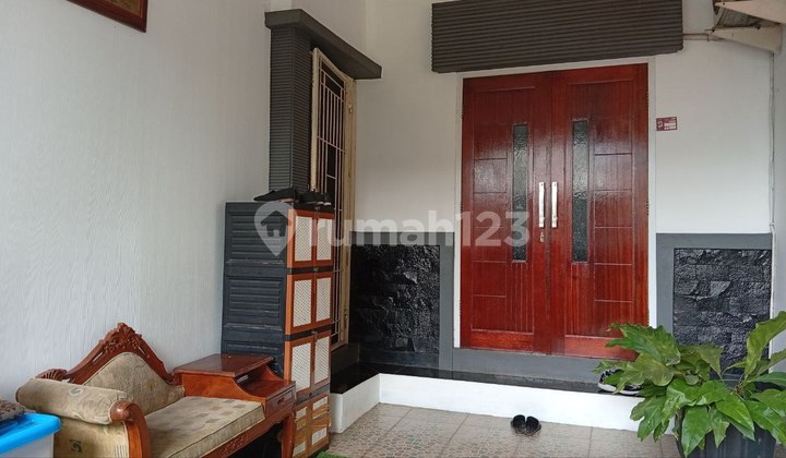 House For Quick Sale & Ready to Occupy In Villa Nusa Indah 5 2