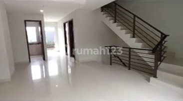 Town House Puri Mansion (LT/LB 149/180 m) 2