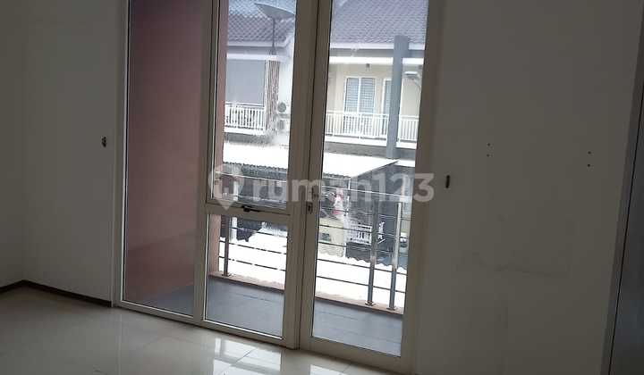 Rumah Daan Mogot Baru (Ukuran 8x15 m)