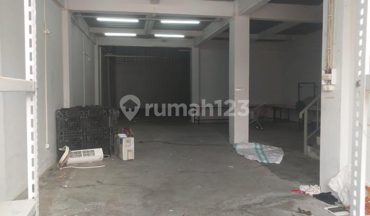 Tanjung Pura Warehouse