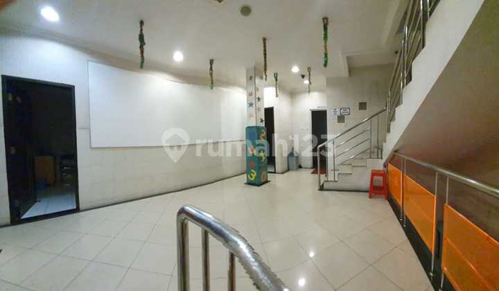 Ruko Taman Palem Lestari (Ukuran 8x25 m) Ruko Taman Palem Lestari (Ukuran 8x25 m)