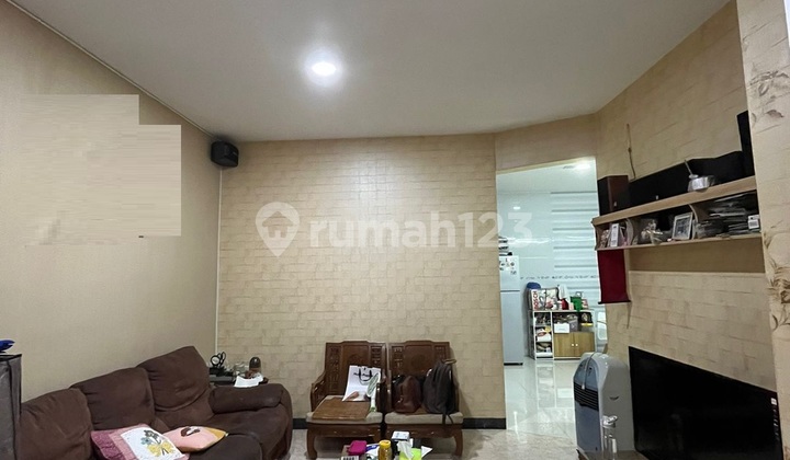 Rumah Duta Garden (Ukuran 6x17 m) 1