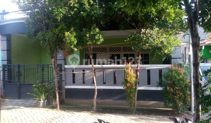 Jalan Jayanegara Raya House (Land Size/Building Area 105/108 m²) - Corner Lot 2
