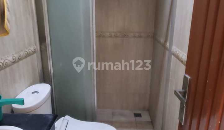 For Rent House Jelambar Ready to Live In Very Cheap Can Sell 2