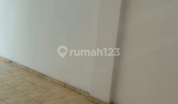 Disewakan Ruko Luas Siap Huni Jalan Raya Jak Tim 2
