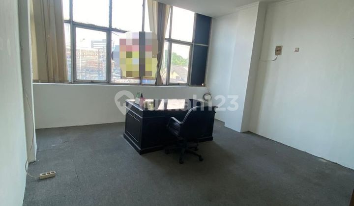 Dijual Gedung Supermurah Jakarta Timur Jalan Raya