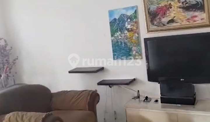 For Sale Modern Classic Ready-to-Occupy House in Kelapa Gading 2