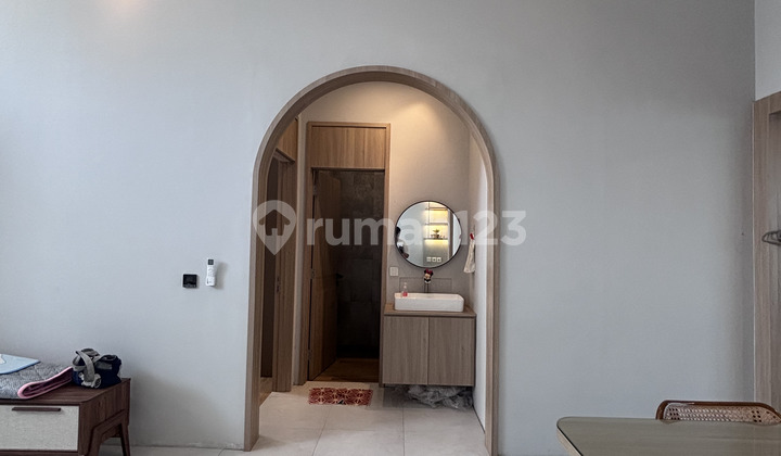 Rumah Cantik Full Furnished di Kota Baru Parahyangangan 2