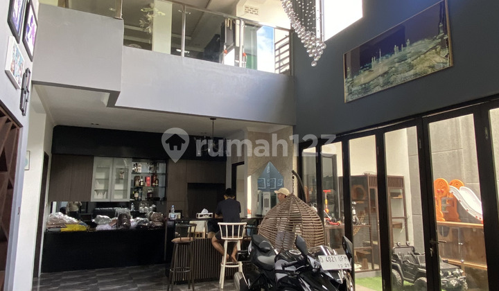 Rumah Modern Semi Furnished + Rooftop di Padalarang Kbb