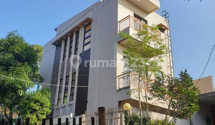 Rumah Cantik 2 Lantai Dekat Universitas Widyatama 2