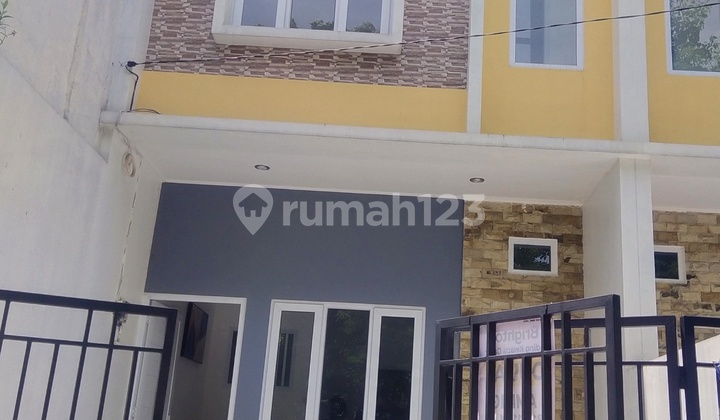 Dijual Rumah Baru di Komplek Wali Kota Kelapa Gading Jakarta Utara