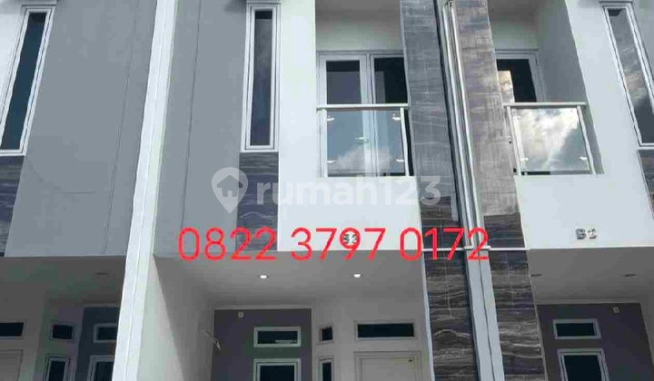 Rumah Cantik Strategis Cluster di Jatinegara Lio Cakung Jakarta Timur