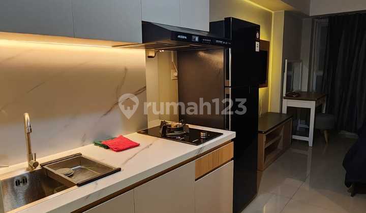 Fully Furnished Apartments at The Springlake Summarecon Bekasi 2