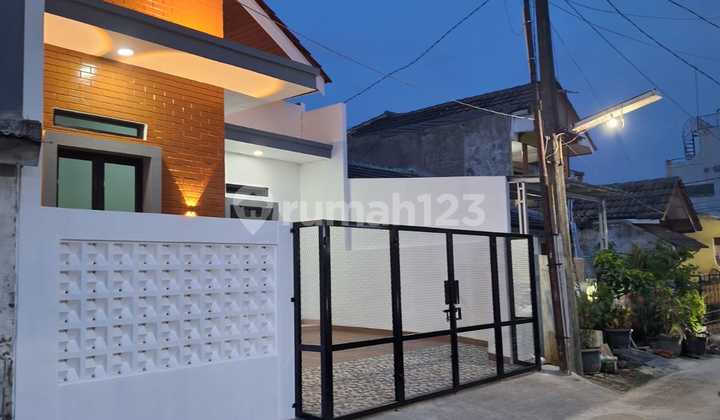 Dijual Rumah Cantik di Perumahan Irigasi Danita Bekasi Jaya Beka 2