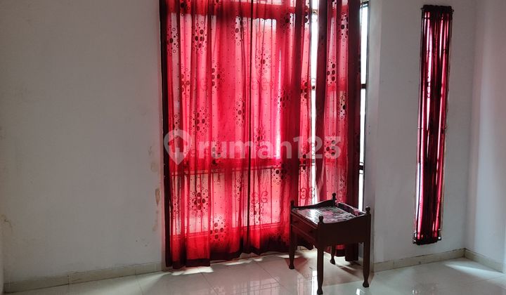 2-Story House in Valeria Cluster, Metland Menteng, Cakung, East Jakarta 2