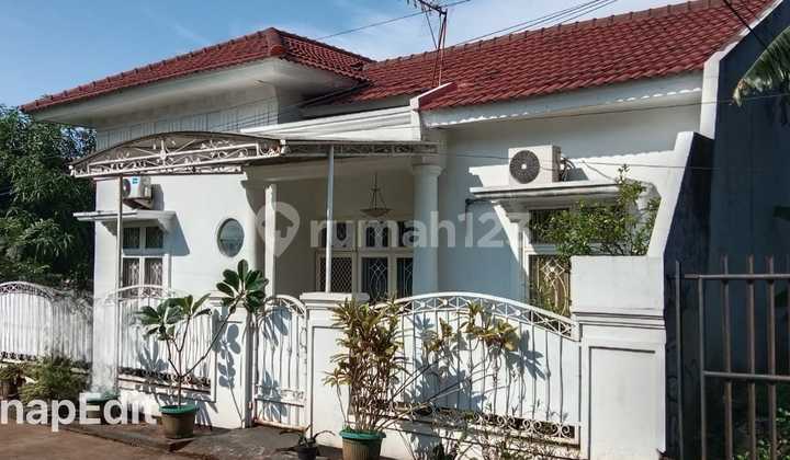Rumah Cantik Hook Di Grand Galaxy Bekasi Selatan