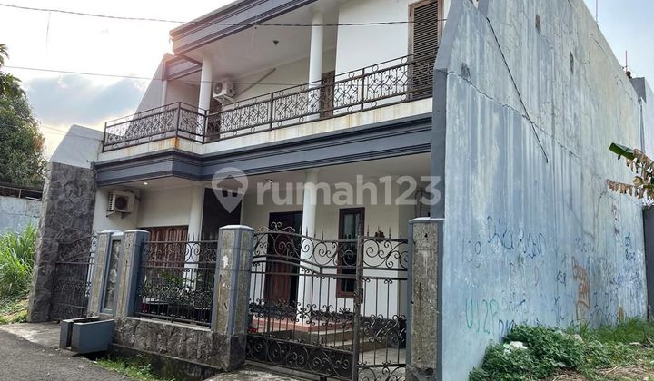 Rumah 2 Lantai di Kavling Pondok Bambu Rumah 2 Lantai di Kavling Pondok Bambu