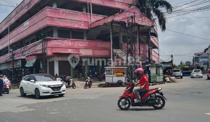 Dijual Tanah Dan Bangunan Lokasi Pasar Kemis 