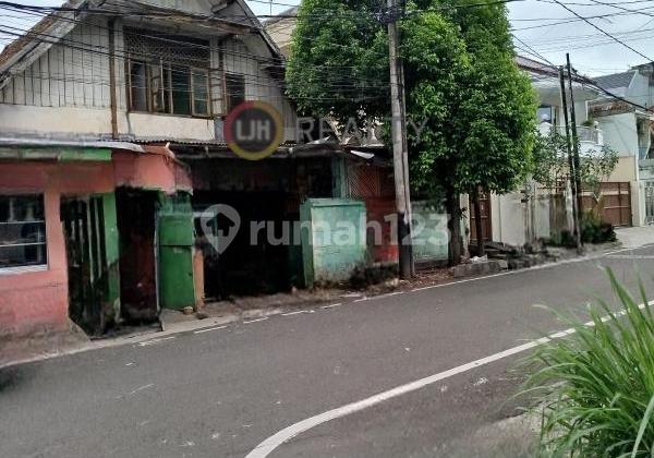 Rumah Tua Lokasi Strategis, Petojo, Jakarta Pusat 2