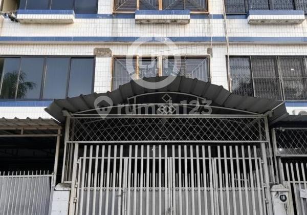 For Sale 4-Story Shophouse Strategically Located in Cideng, Central Jakarta