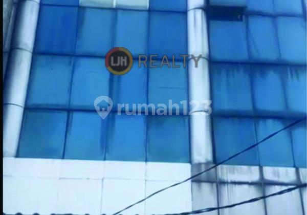 RUKO 5 Lantai Lokasi Strategis dekat Jalan Raya, Grogol, Jakarta Barat 1