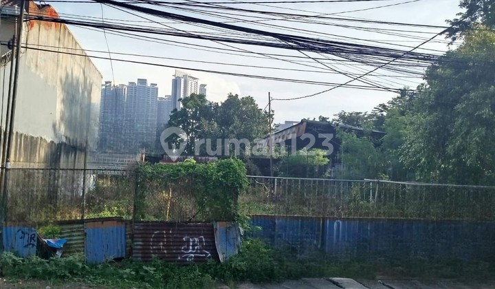 Investasi Langka! Jual Tanah Tengah Kota -3000+ M^2..Harga di Bawah NJOP, Jakarta Barat Investasi Langka! Jual Tanah Tengah Kota -3000+ M^2..Harga di Bawah NJOP, Jakarta Barat